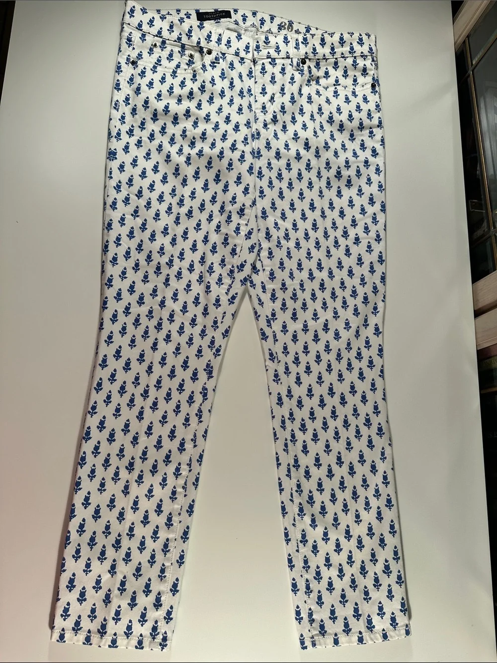 J. Crew Men’s Toothpick Ankle Jeans in White with Blue Print